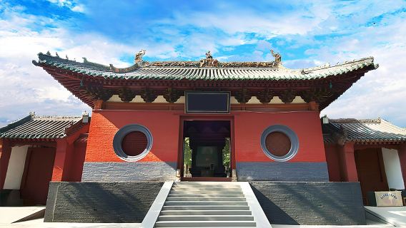 嵩山少林寺+武術館+塔林+三皇寨一日遊【不進購物店三環內接】