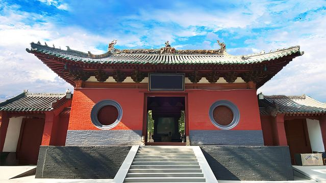 嵩山少林寺+武術館+塔林+三皇寨一日遊【不進購物店三環內接】