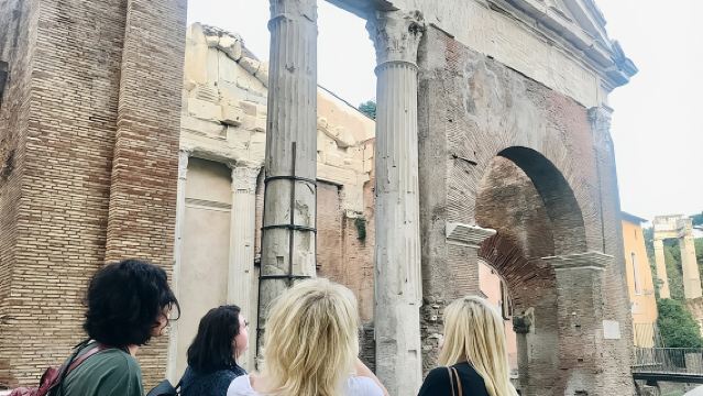 유대인 게토(Jewish Ghetto)와 캄포 데 피오리(Campo Dè Fiori) 야간 음식, 와인 및 관광 투어