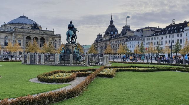 丹麥哥本哈根-安徒生故居-聖克努德教堂【中文專車-悅享旅途】