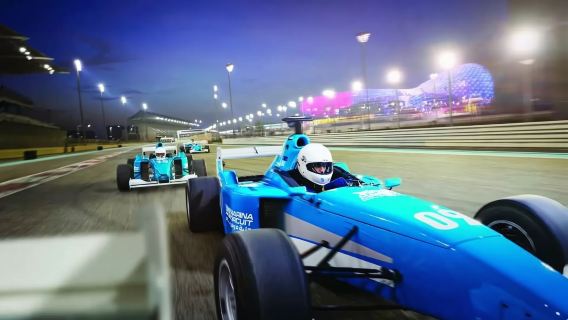 Abu Dhabi Yas Marina esperienza divertente di guida autonoma di auto da corsa