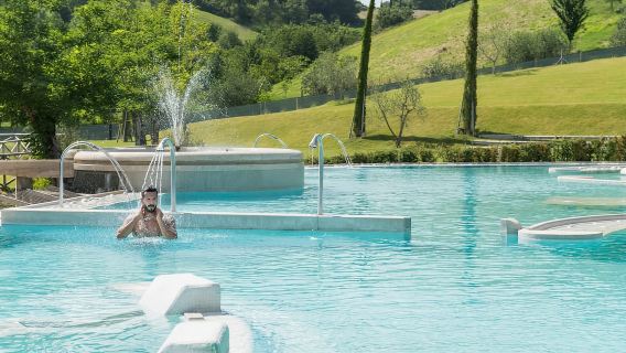 Chianciano Terme: Biglietto d'ingresso alle Piscine Termali Theia