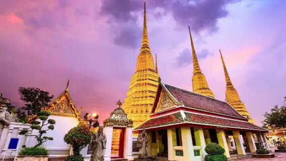 曼谷:臥佛寺、黃昏黎明寺和花卉市場之旅