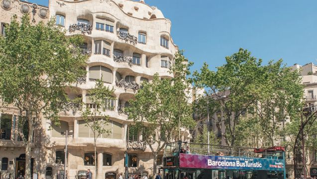 Barcelona Pass with Casa Batló, FC Barcelona, Teleferic and Hop-On Hop-Off