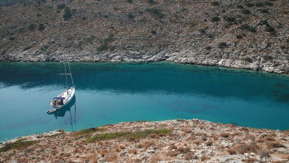 Dia island : Small Group Sailing Trip to Dia Island with Lunch