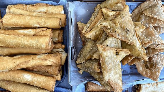 Food Tour London's Exotic East End: Sunday Market