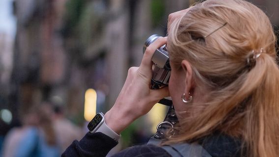 Photo Walking Tour in Barcelona Gothic Quarter 