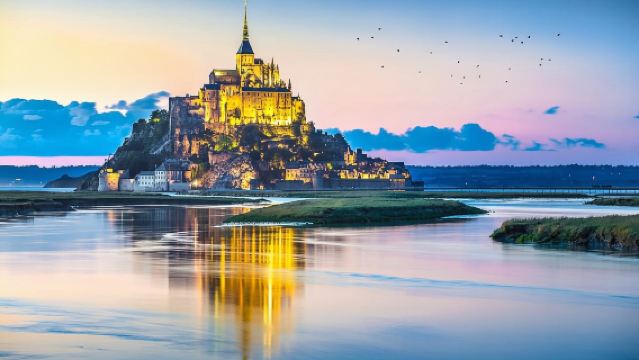 1-day tour to Mont Saint-Michel and Abbey in Paris, France (admission ticket included)