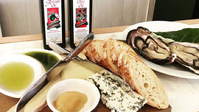 Waiheke Island Gourmet Food and Wine Tour