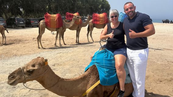 Tour privato di lusso di un giorno a Tangeri con guida da Cadice, tutto incluso