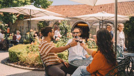 Porto: tour della cantina di Porto Taylor's e pacchetto WOW Museum