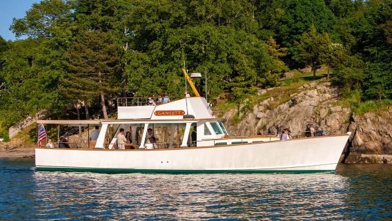 Newport: Morning Cruise with Complimentary Mimosa