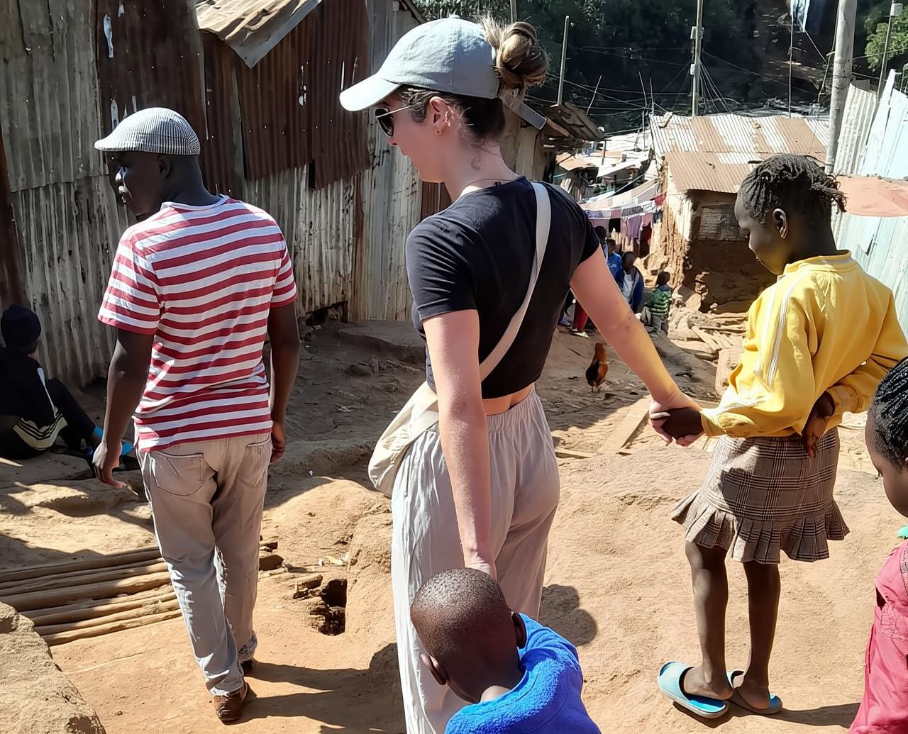 Nairobi: Explore Kibera Slum with Local Guides