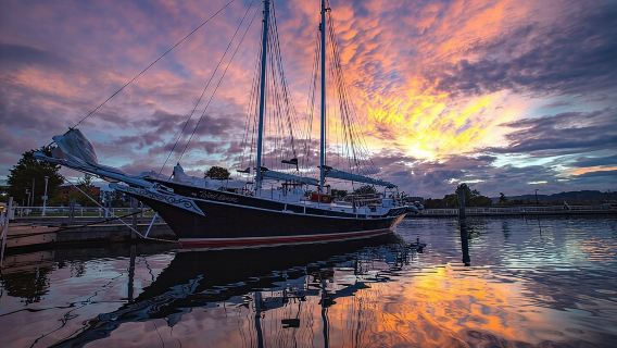 Sunset Sail from Traverse City with Food, Wine & Cocktails