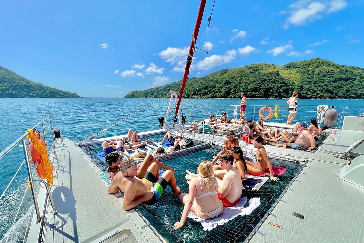 All Inclusive Taboga Island Catamaran Tour from Panama City