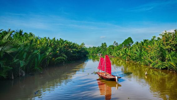 Ben Tre Halbtagestour mit Roller, Segelboot und Mekong-Essen