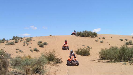 Aventure en quad dans le désert d'Agafay avec dégustation de thé au départ de Marrakech