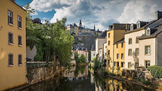 Однодневная поездка в Люксембург и Динан из Брюсселя