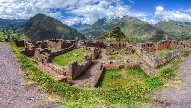 ทัวร์หุบเขาศักดิ์สิทธิ์คลาสสิก 1 วัน พร้อมอาหารกลางวันบุฟเฟ่ต์