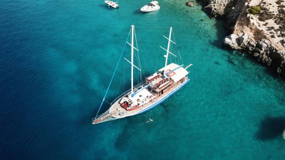 Atene: crociera ad Agistri, Moni ed Egina con pranzo e bevande