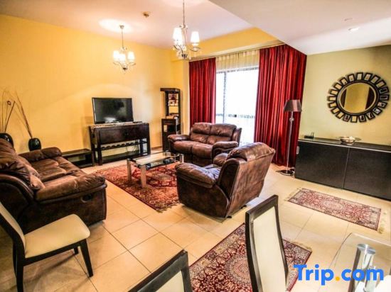 2Br Beach Front Sea View