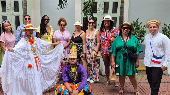 Пешеходная экскурсия по шлюзам канала Мирафлорес и Каско-Вьехо (все включено)