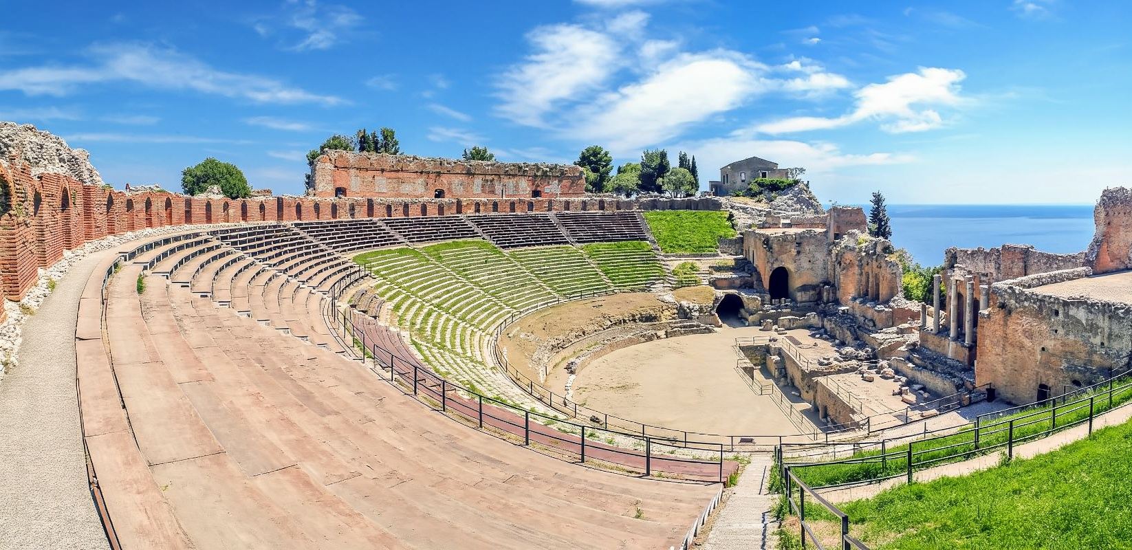 墨西拿來回陶爾米納-科爾瓦賈宮+四月九日廣場｜中文包車一日遊