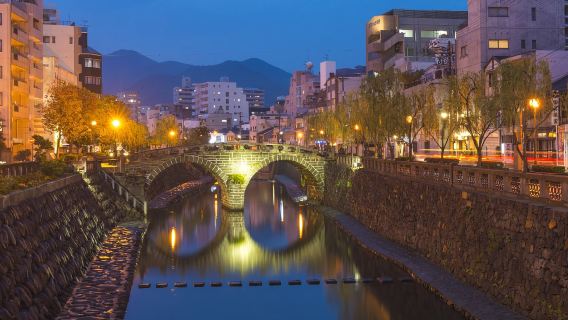 哥拉巴園+長崎新地中華街+眼鏡橋+鎮西大社諏訪神社|九州包車