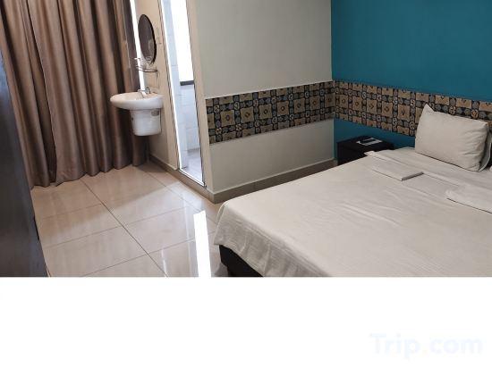 Grand FC Hotel Room Type - superior double
