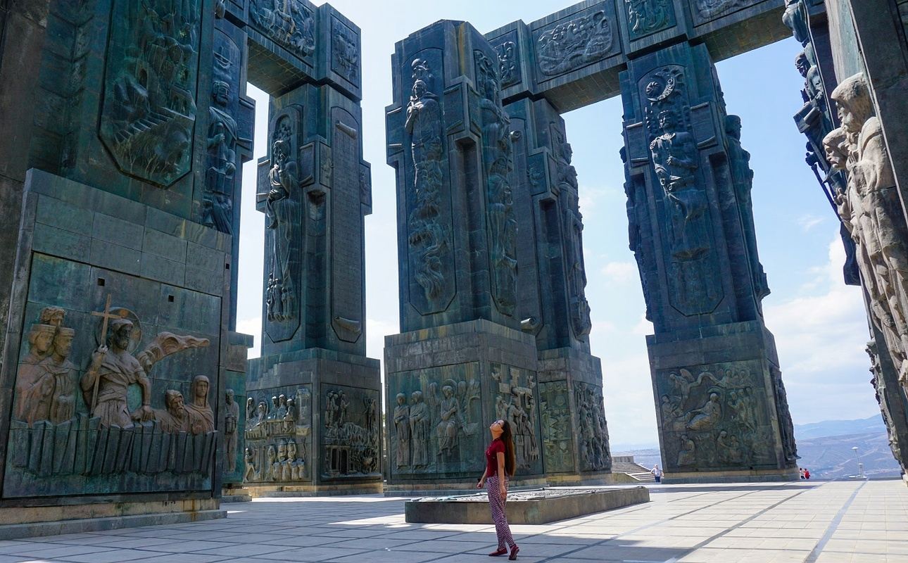 Halbtagesausflug in Mzcheta, Georgien: Entdecken Sie das Dschwari-Kloster und die Swetizchoweli-Kathedrale