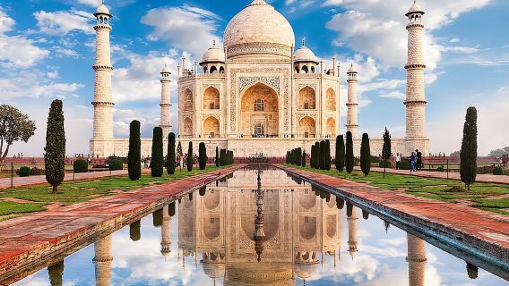Private Tour: Day Trip to Agra From Delhi Including Taj Mahal and Agra Fort