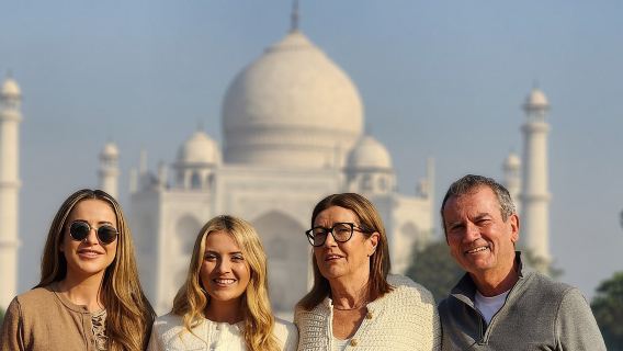 Taj mahal Private Tour with Entry Ticket and Guide