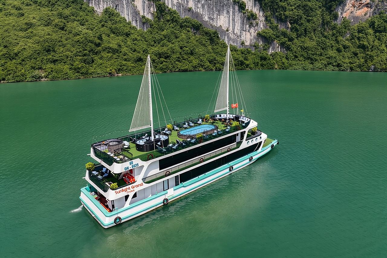 Best seller Halong Bay Day Cruise