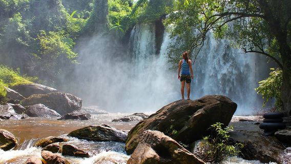 Kulen Waterfall & 1000 Linga River Small-Group Tours 