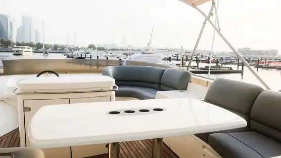 杜拜遊艇散客拼團之旅|杜拜眼 棕櫚島 帆船酒店 杜拜碼頭海濱天際線一日遊