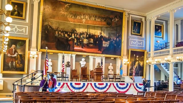 De volledige revolutionaire verhalen-epos: kleine groepswandeling door Boston