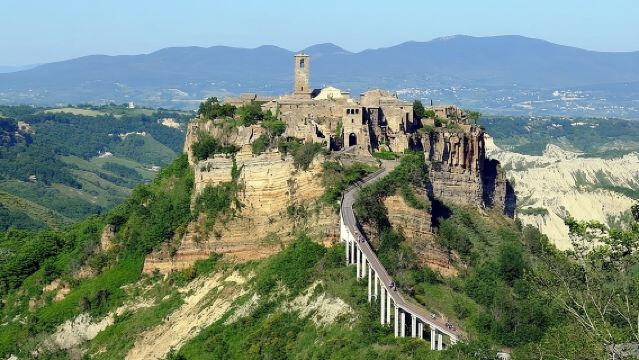 Orvieto und Civita di Bagnoregio inklusive unterirdischer Tour und Mittagessen