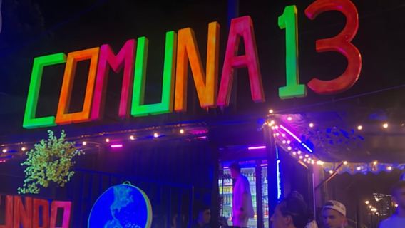 Medellín Tour: Comuna 13, Graffiti, and Metrocable