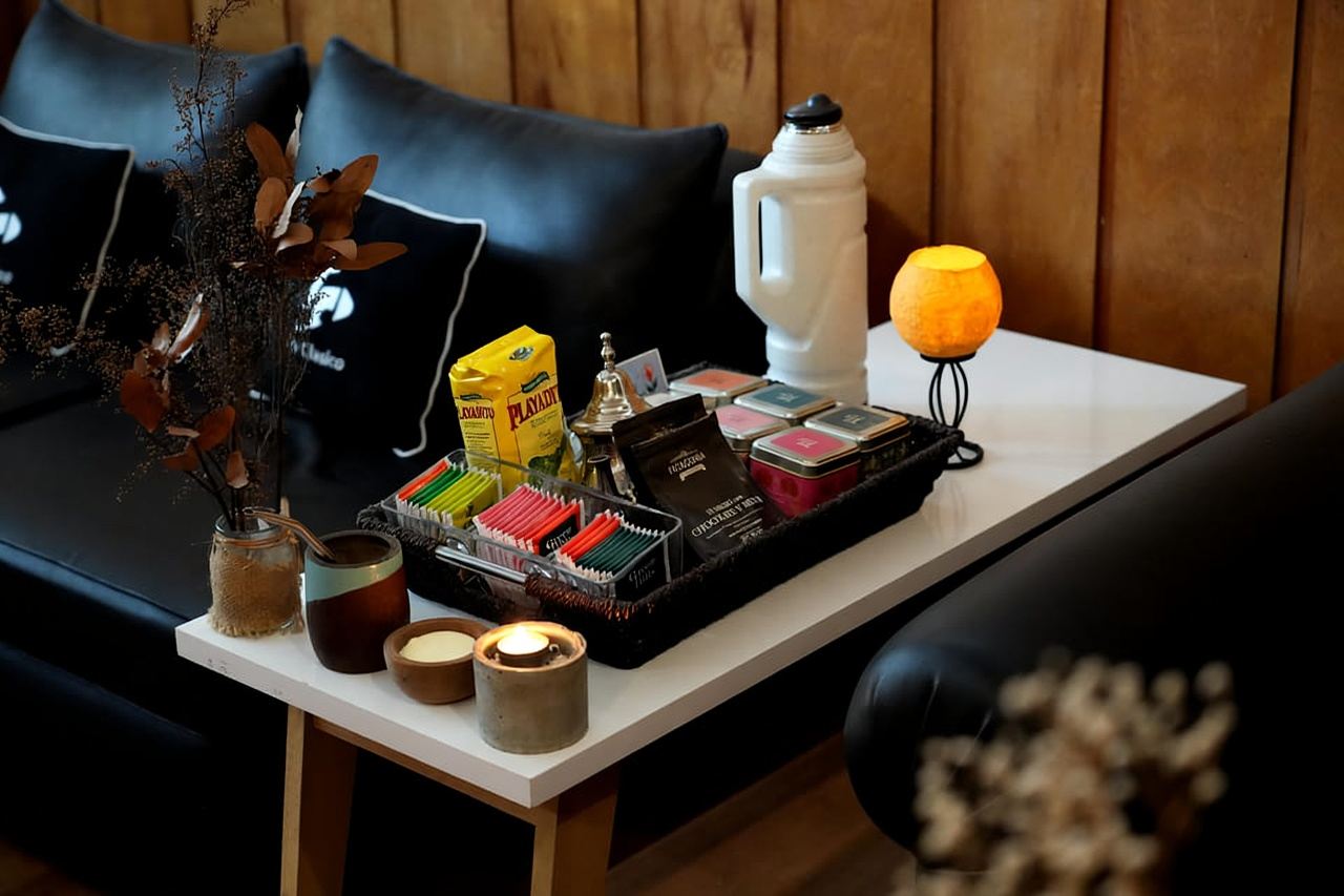 Buenos Aires: Piano concert, candles, wine and gourmet appetizer.