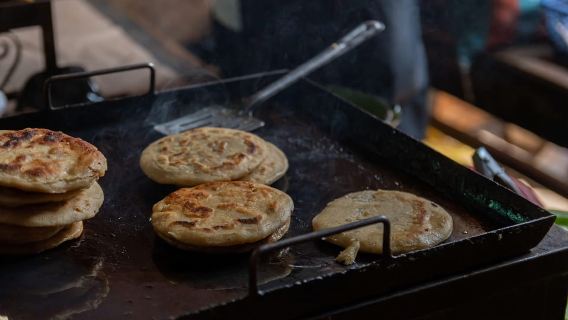 Antigua Guatemala: Street Food Walking Tour with Tastings