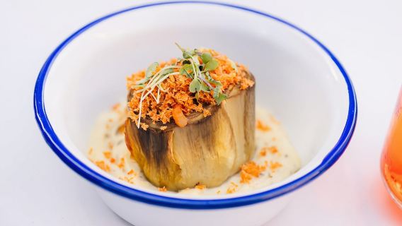 กรานาดา: การแสดงฟลาเมงโกพร้อมอาหารค่ำที่ Jardines de Zoraya