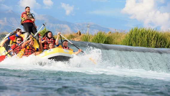 Rafting-Tour in Saranda mit Strandtag – 3-stündiges Abenteuer