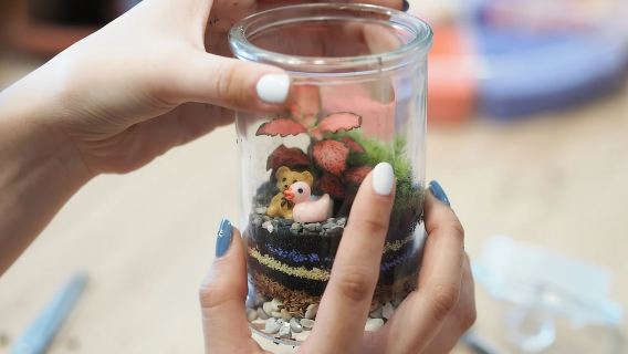 Мастер-класс по созданию террариумов "Тропический лес" в Сингапуре от J2 Terrarium