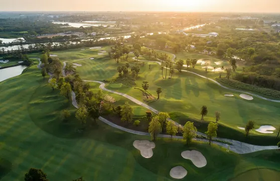 尼坎提高爾夫俱樂部 - Nikanti Golf Club