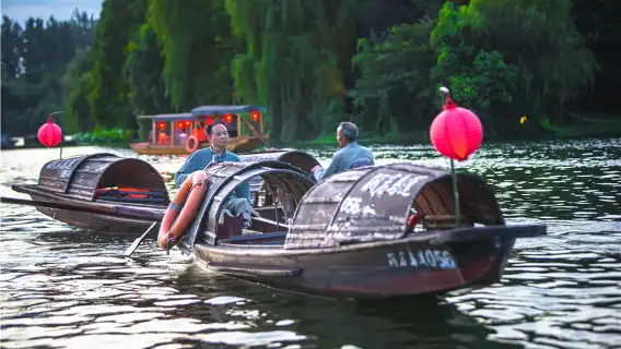 紹興魯迅故里景區+柯岩風景區+鑒湖+魯鎮純玩一日遊