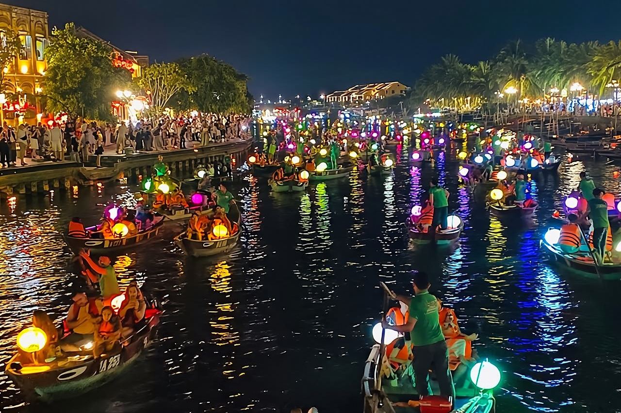 다낭과 호이안 시티 프라이빗 투어 (10시간)