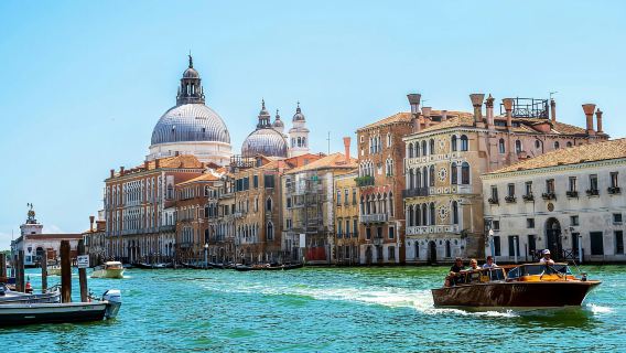 Venecia: Visita guiada en barco a Murano y soplado de vidrio