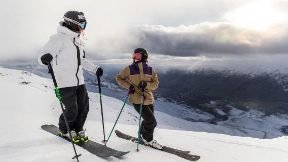From Queenstown: Cardrona Ski/Snowboard Rentals & Transfer