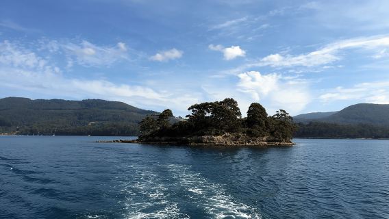 Kapal Pesiar - Wisata Pantai Port Arthur - Hobart