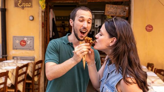 Roma: tour gastronomico al tramonto a Trastevere con degustazione di vini